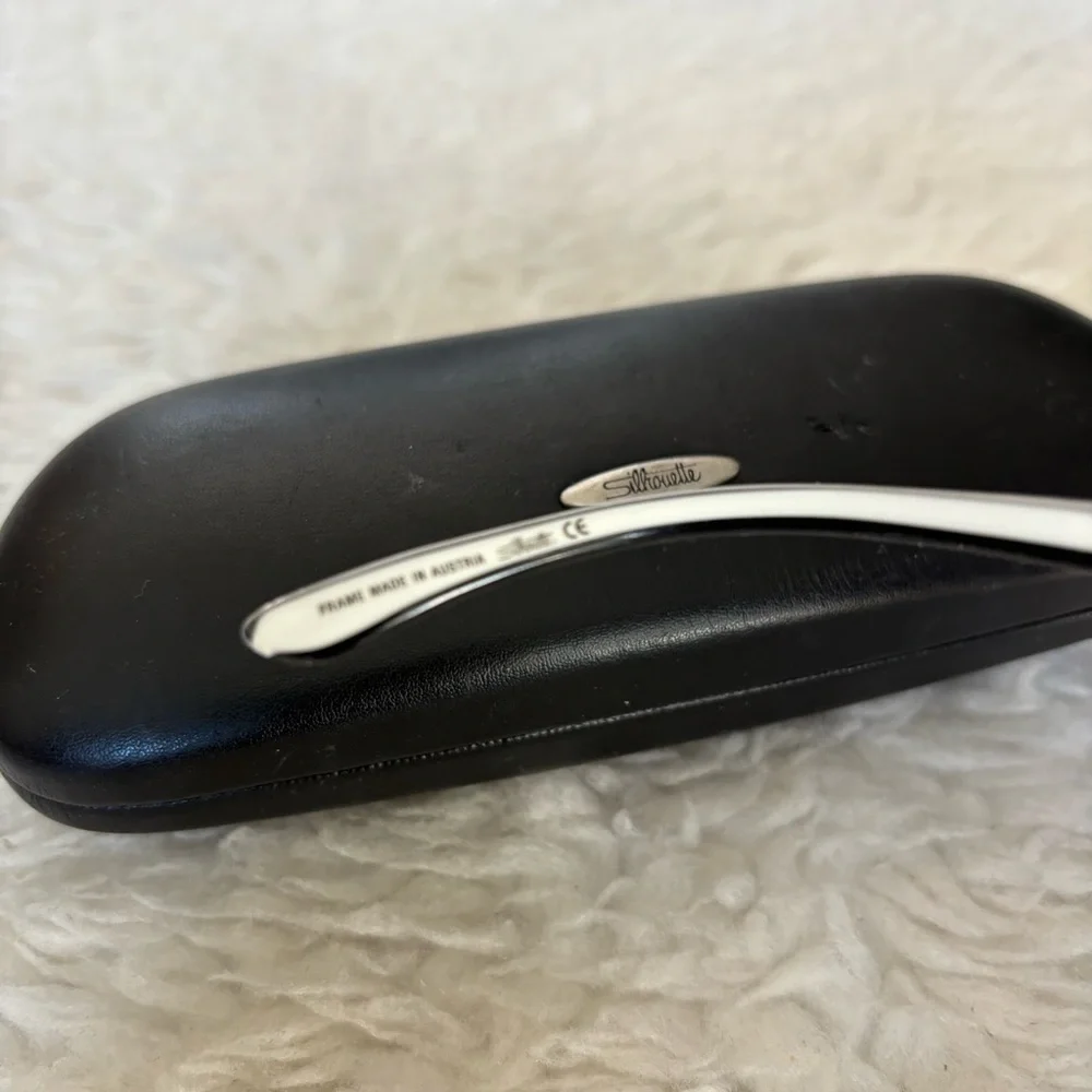 Silhouette pre owned
